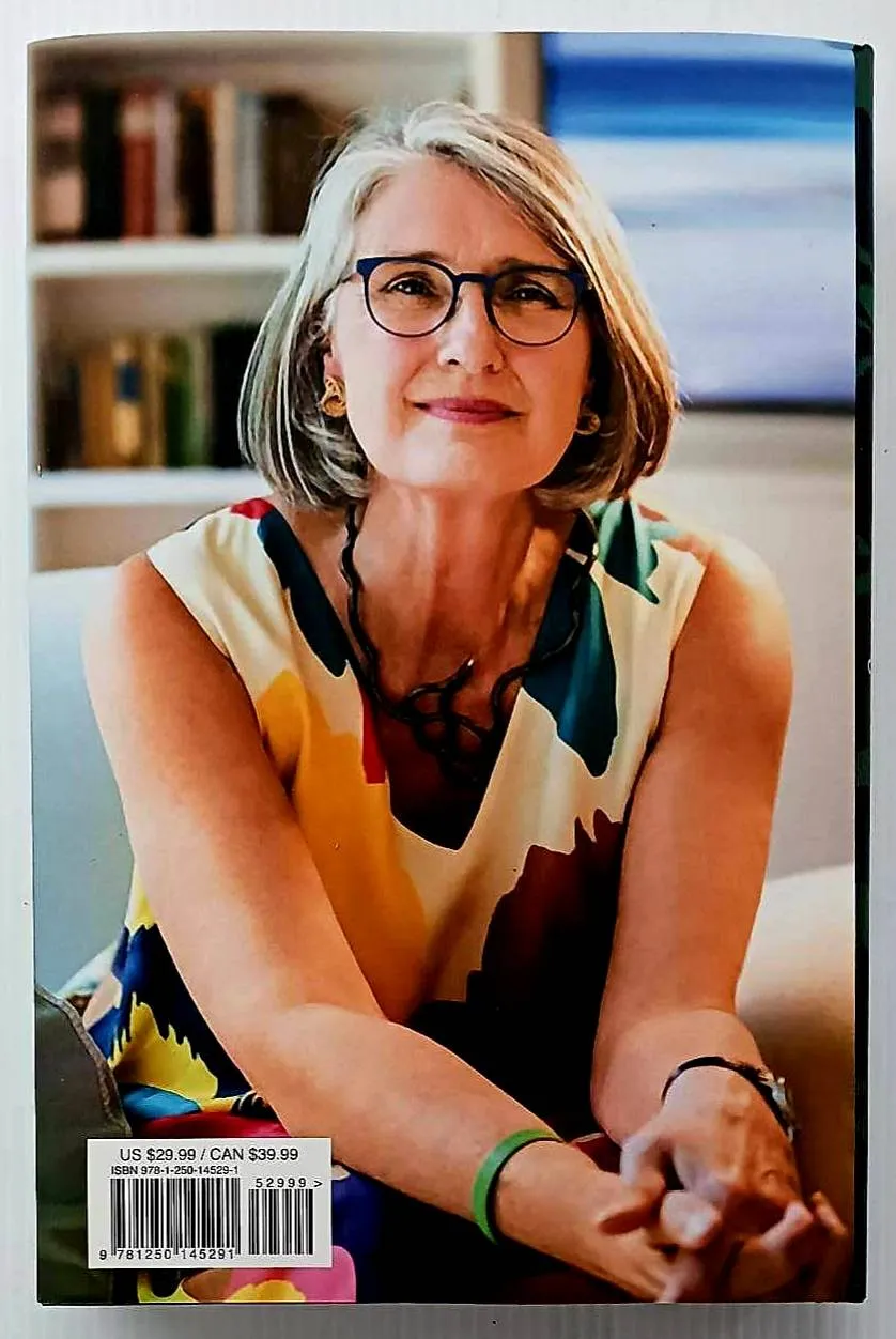 A WORLD OF CURIOSITIES - Louise Penny
