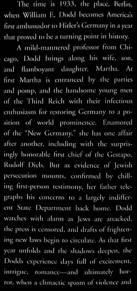 IN THE GARDEN OF BEASTS - Erik Larson