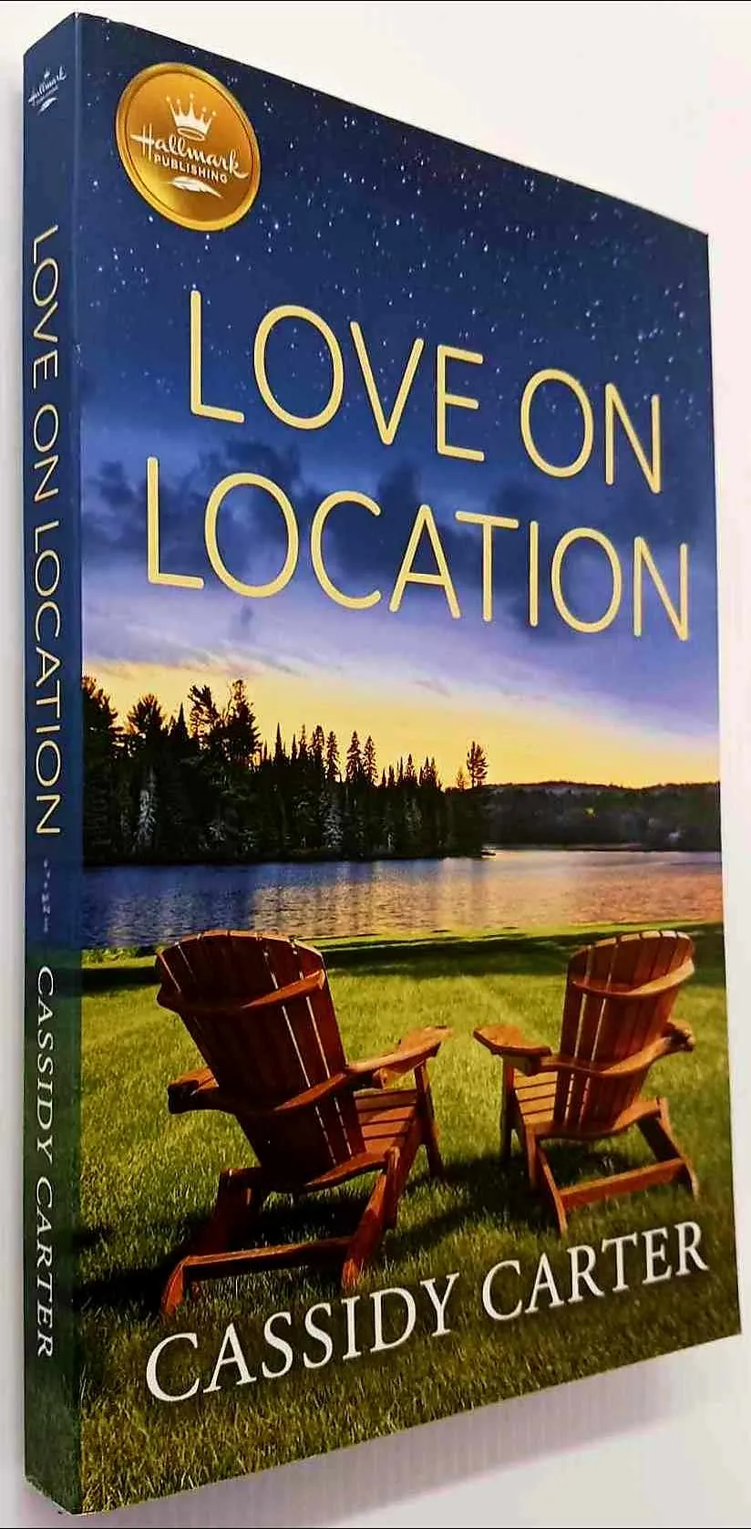 LOVE ON LOCATION - Cassidy Carter