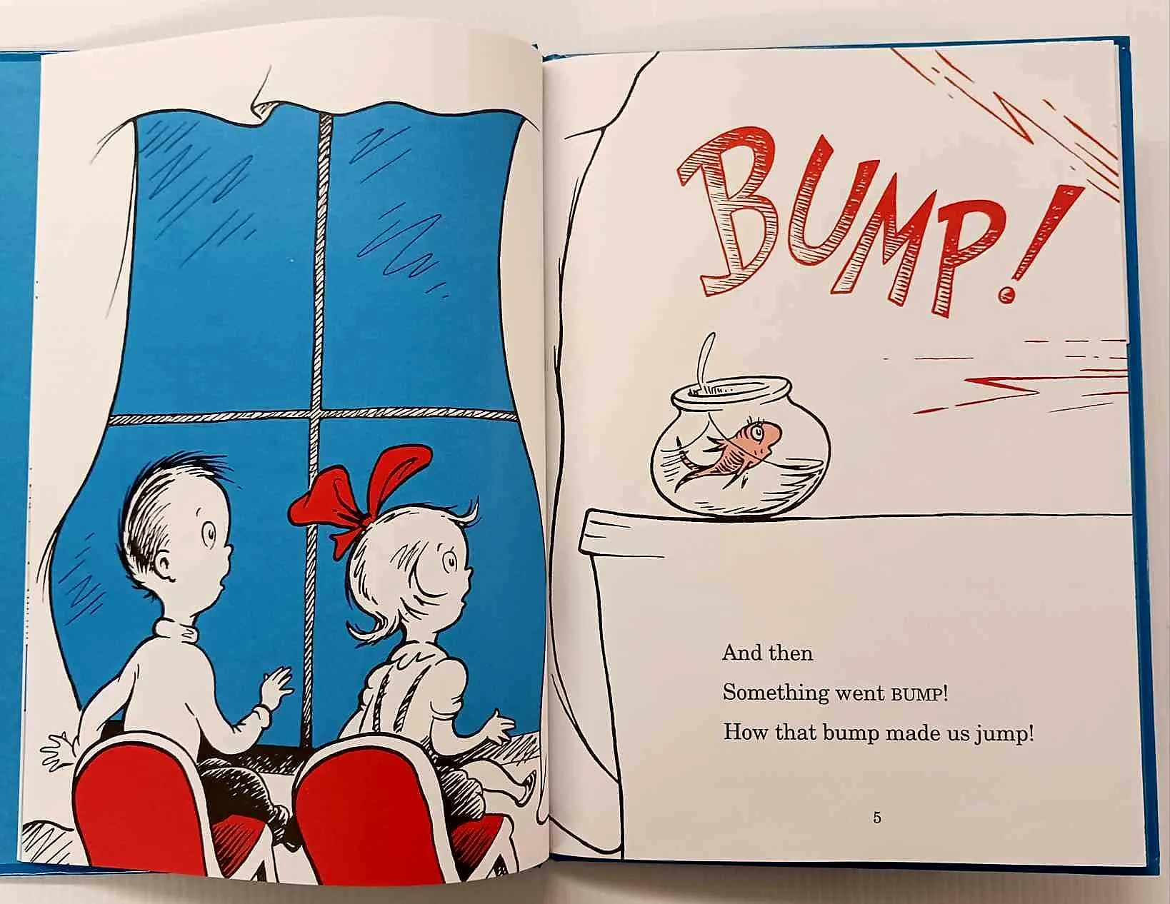 THE CAT IN THE HAT - Dr. Seuss